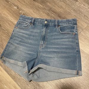 American Eagle Curvy Mom Short Size 10